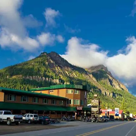 Soda Butte Lodge-2